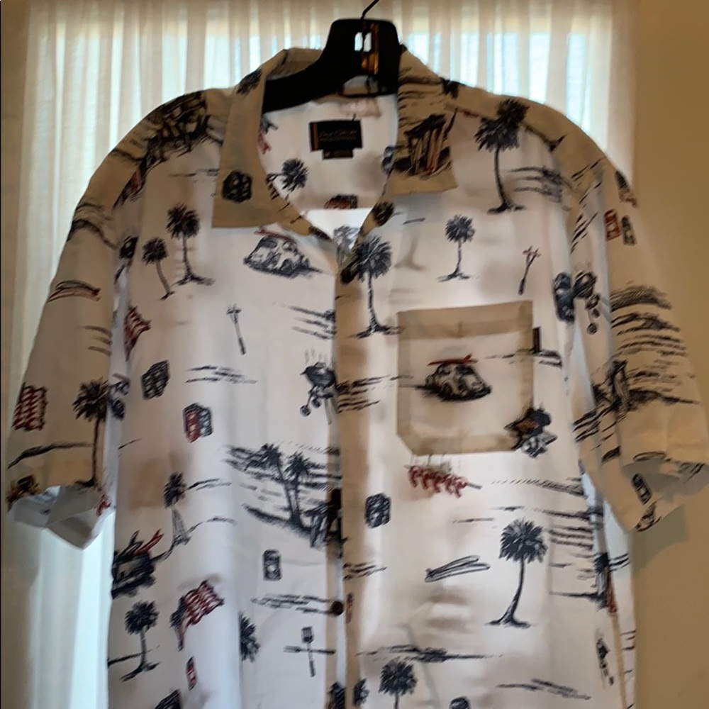 Men’s shirt sleeve top